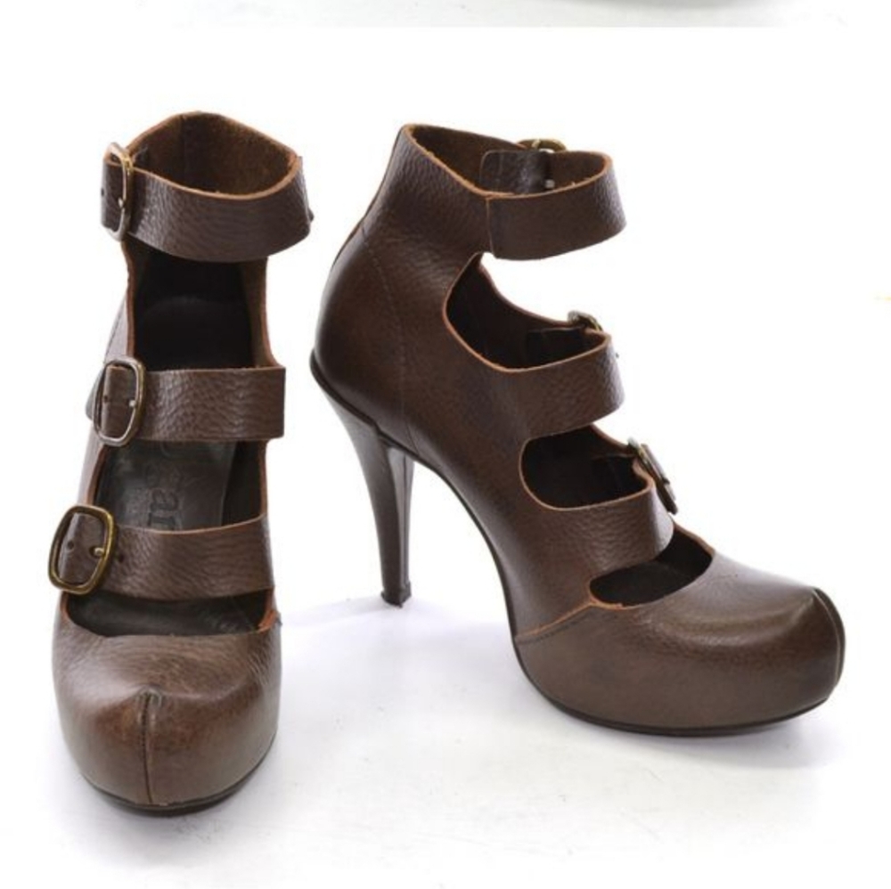 Pedro Garcia Cheyenne 3 strap platform bootie size 38
